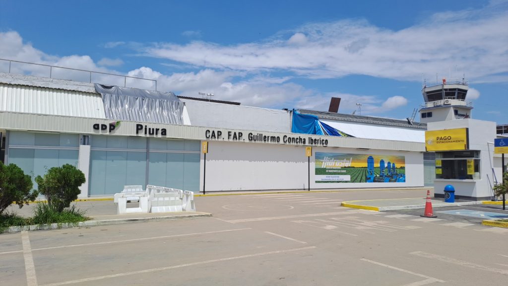 Piura, Aeroporto Cap. FAP Guillermo Concha Ibérico