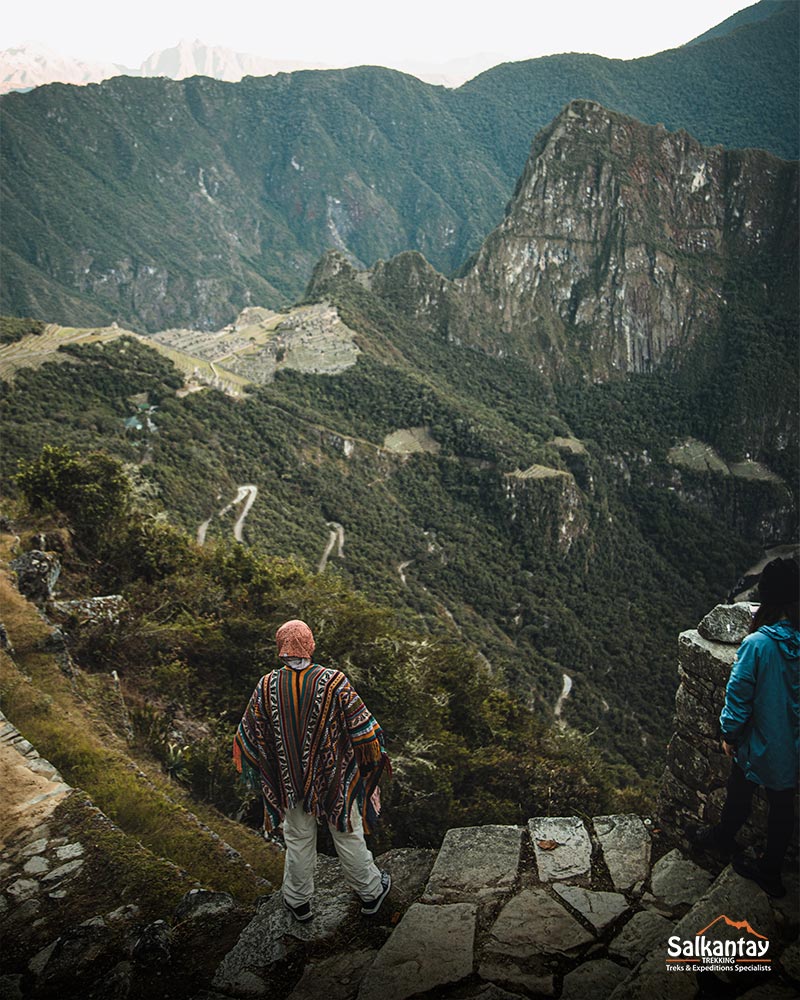 Vista panorâmica de Machu Picchu a partir de Inti Punku