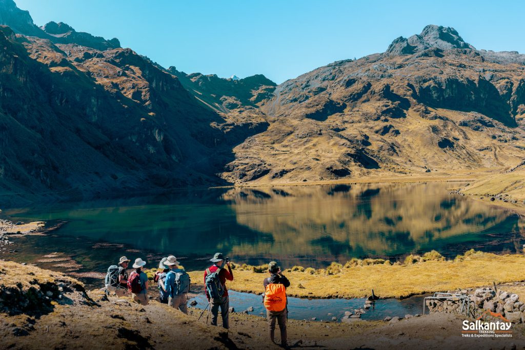 Grupos que viajam com a equipe do Salkantay Trekking na trilha de Lares