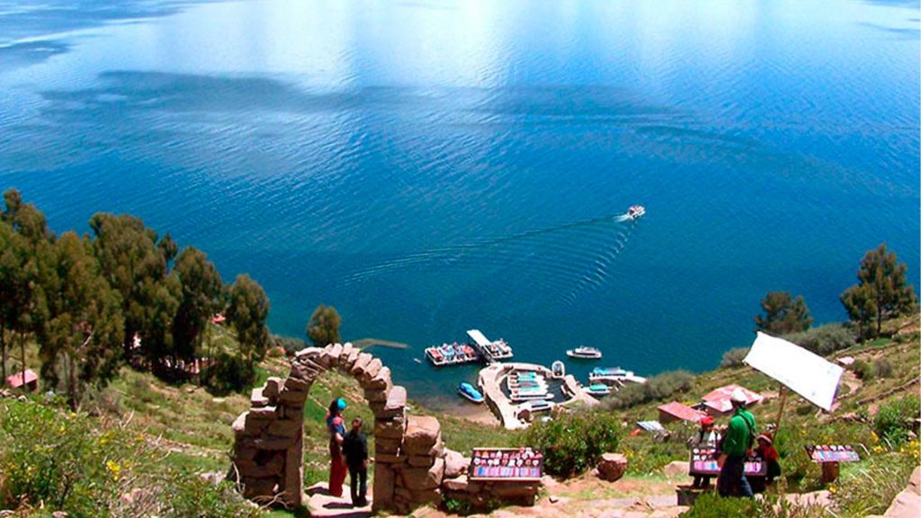 Férias românticas no Lago Titicaca