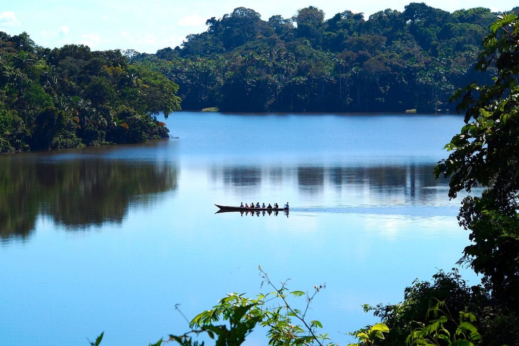 Lago Sandoval