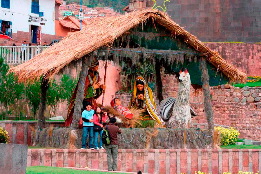 Natividade do Menino Jesus no sítio arqueológico de Qoricancha