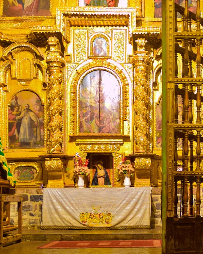 Capela interior da Igreja do Triunfo