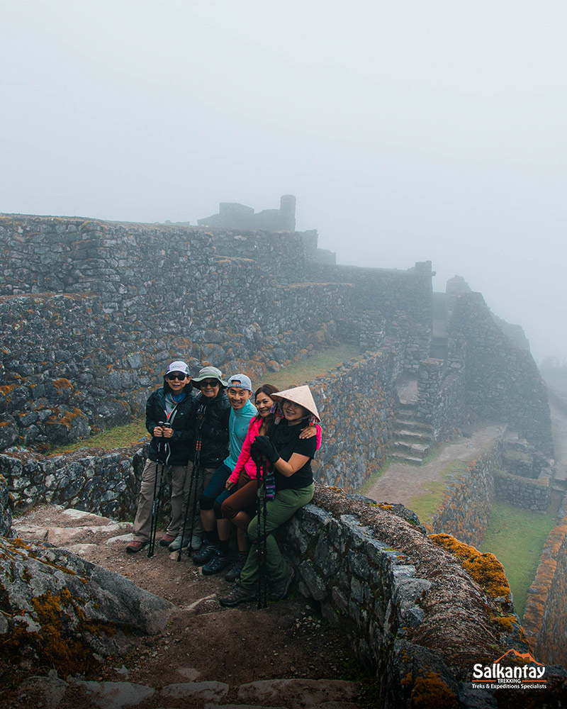 Sítio arqueológico de Sayacmarca na Trilha Inca