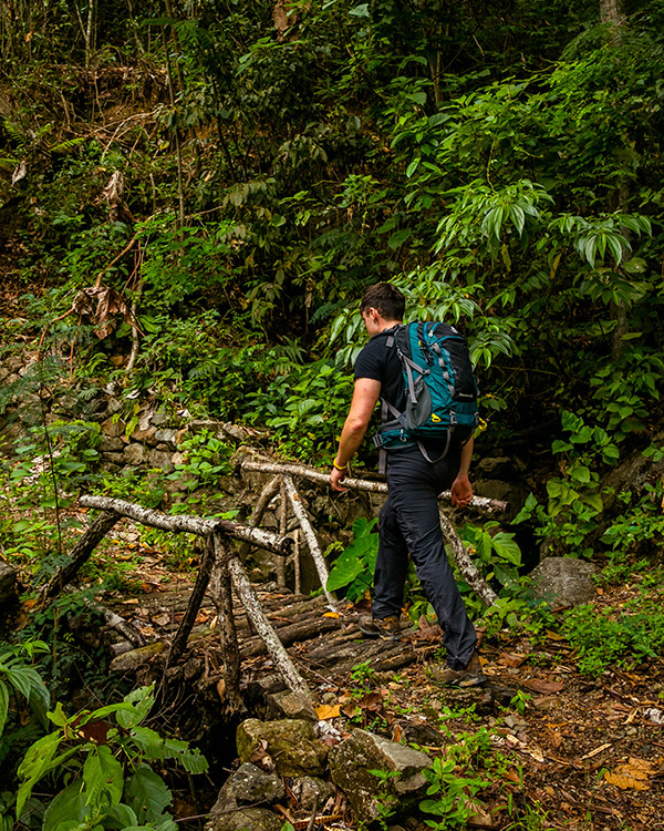 A aventura da trilha Inca Jungle a Machu Picchu